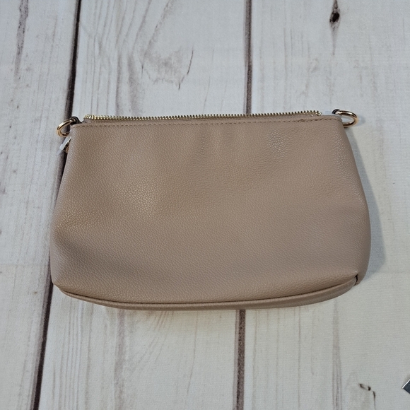 3 FOR 12 SALE Anne Klein Tan  Bag with Gold-Tone Accents NO STRAP - Picture 3 of 13